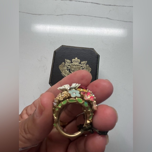 JUICY COUTURE FLORAL CLUSTER RNG - Picture 3 of 7